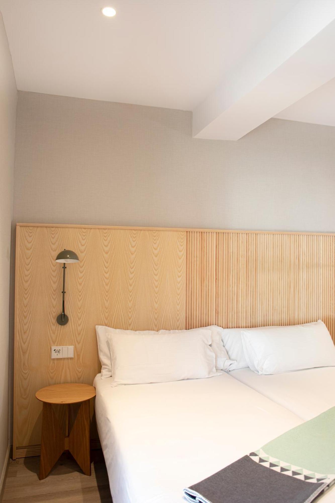 Hotel Dos Rios Origen Аїнса Екстер'єр фото