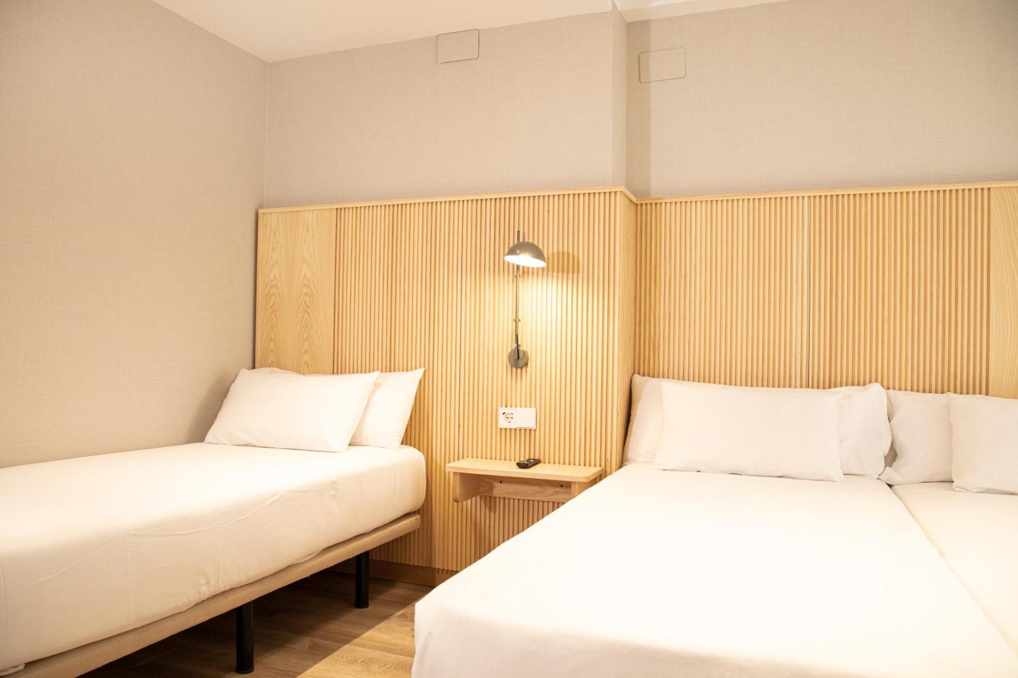 Hotel Dos Rios Origen Аїнса Екстер'єр фото